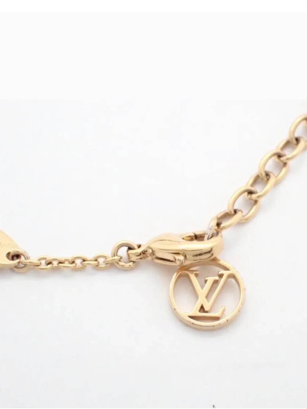 Authentic Louis Vuitton LV Gold and Pearl Flower Charm Bracelet - Picture 3 of 4